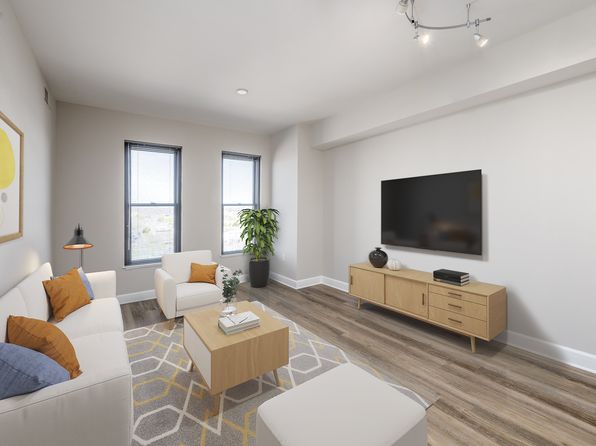 850 Quincy St NW #703