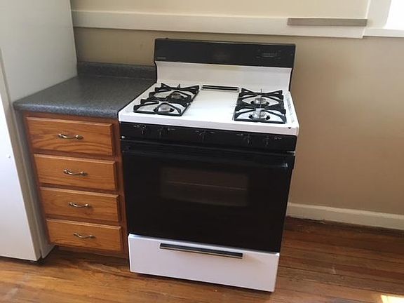 5th image of 6006 Carlsbad Ave #2F