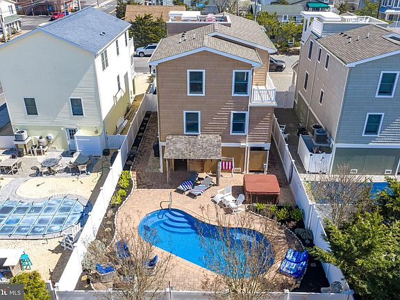 2nd image of 48 S 1st St