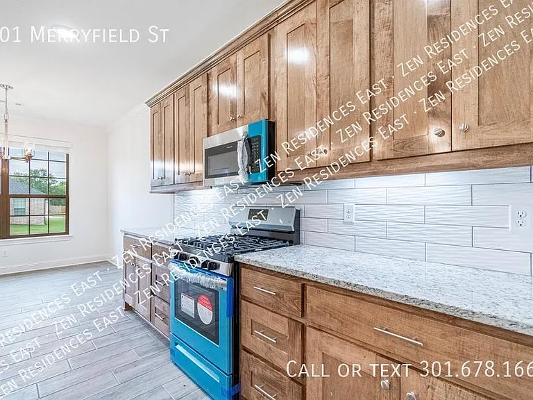 801 Merryfield St — Photo 9