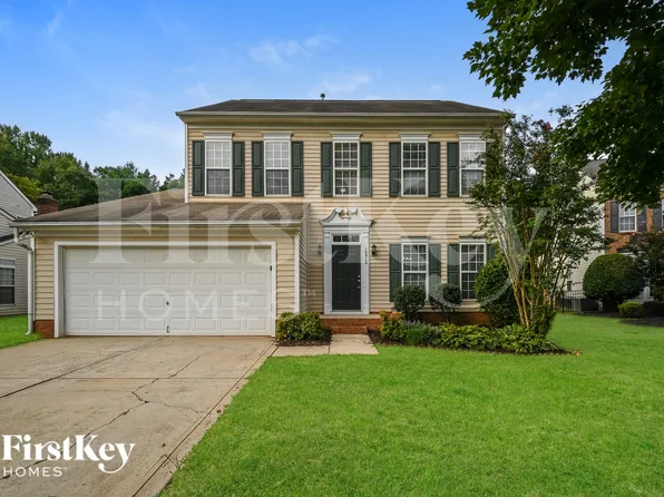 10912 Harringham Ln, Charlotte, NC 28269