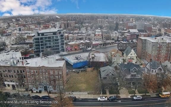 3rd image of 2671 Bedford Ave