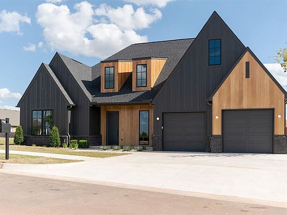 2nd image of 3340 Sardinia Ct