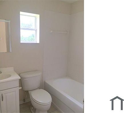 2nd image of 14640 10th St