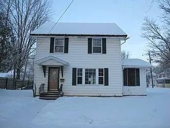 616 N Elm Ave photo 1