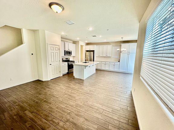 5th image of 6319 E Riesling Dr