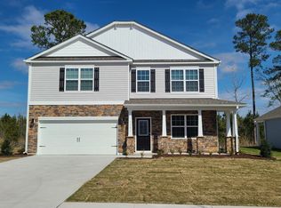 2001 Ella Bengel Dr, New Bern, NC 28562