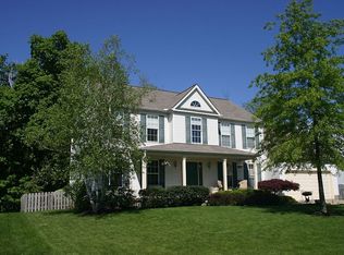 469 Woodcrest Dr, Wadsworth, OH 44281
