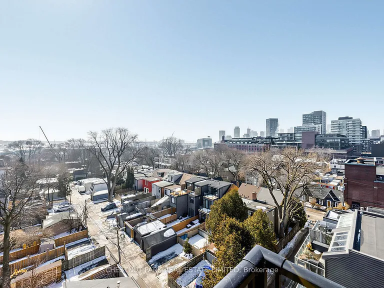 759 Queen St E #Penthouse 1 — Photo 26