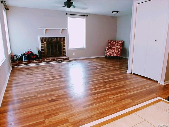 4th image of 1512 Sharpsburg Ct