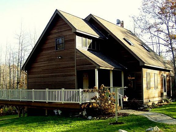 Side exterior with Deck