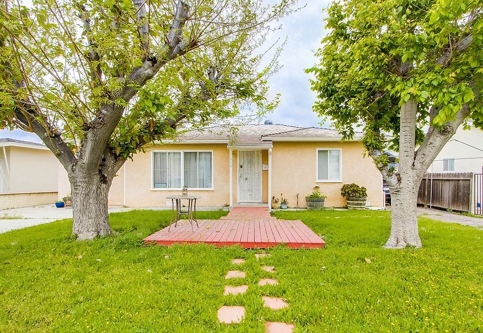 1st image of 638 Patricia Ln