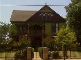 619 N Anglin St, Cleburne, TX 76031