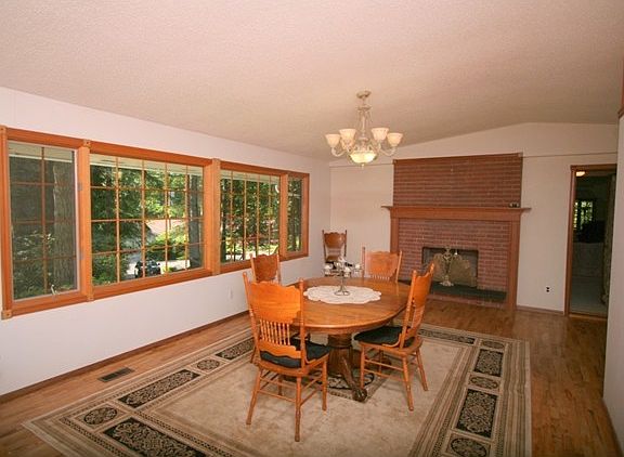 2nd image of 6122 Buckthorn Ct NW