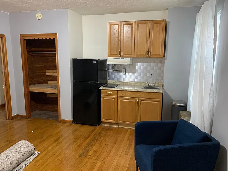 611 Washington Ave #2 — Photo 3