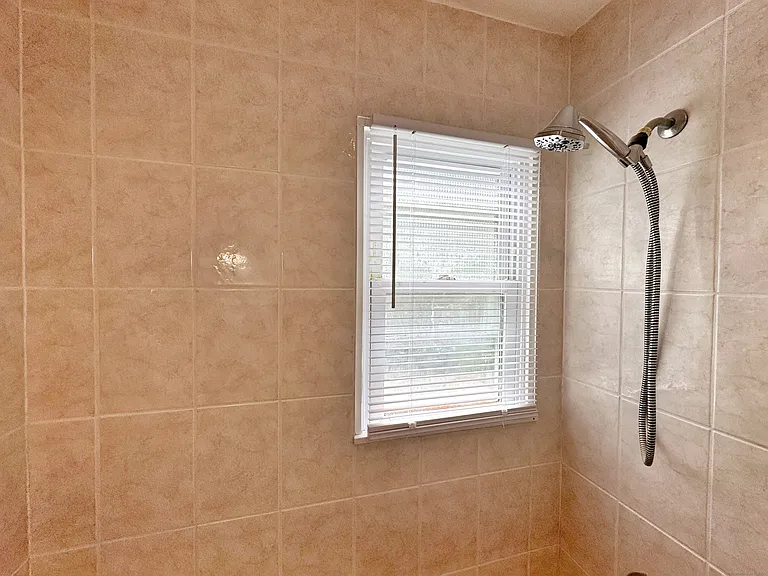 21 Avenue B #A — Photo 10