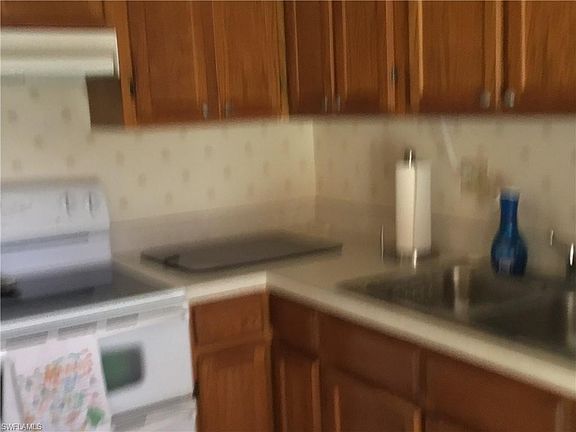 3rd image of 5208 Cedarbend Dr APT 1