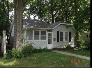 119 9th St NE, Rochester, MN 55906