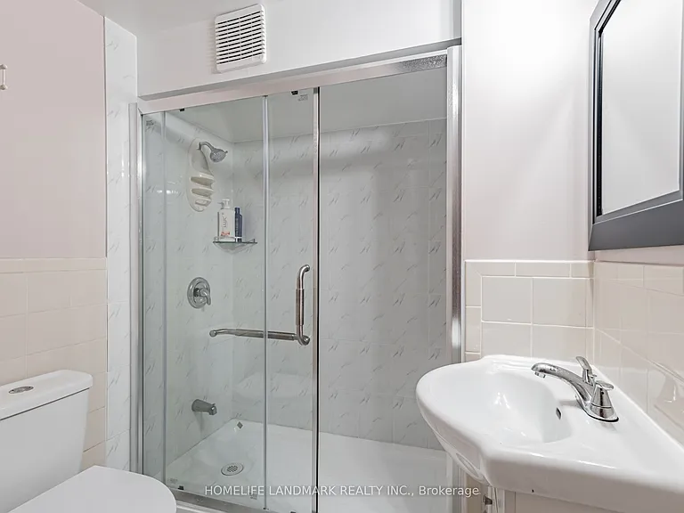 58 Deerbrook Trl N #C — Photo 4