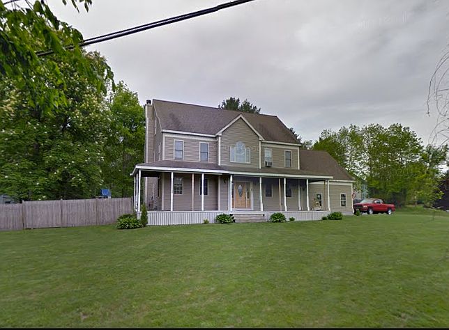 2nd image of 2 Tarkin Hill Ln
