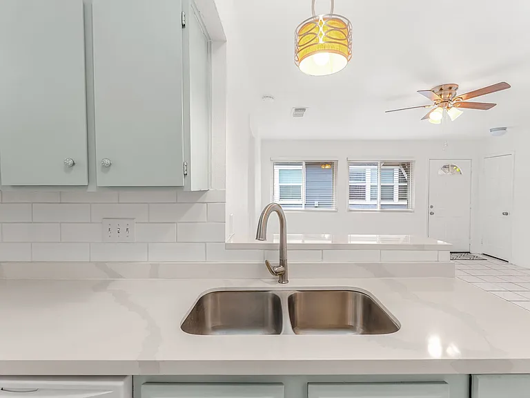 2501 Teri Rd #B — Photo 7