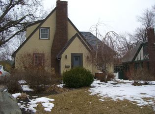 2609 N 52nd St, Omaha, NE 68104