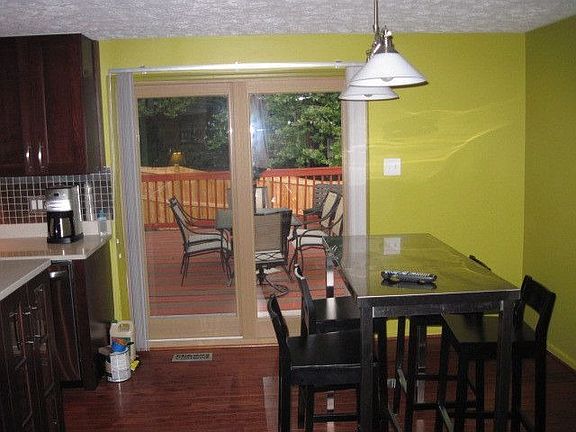 dinning room/ patio/deck door