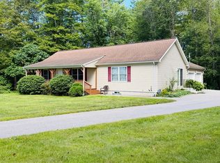 330 Root Rd, Barre, MA 01005