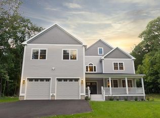 25 Marblehead St, North Reading, MA 01864
