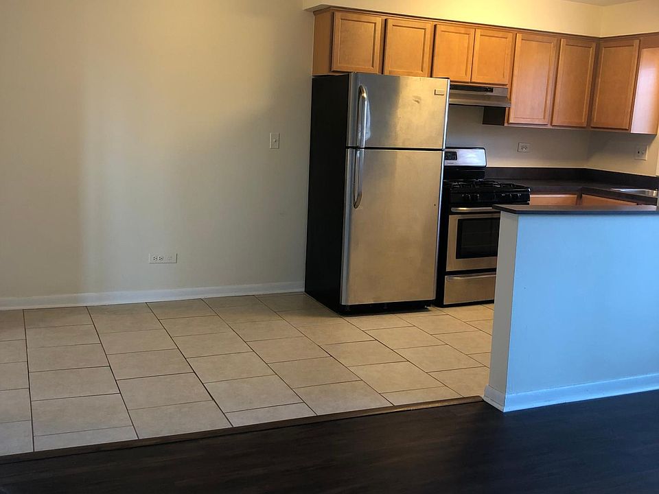 1st image of 164 E Elmhurst Ave #2B