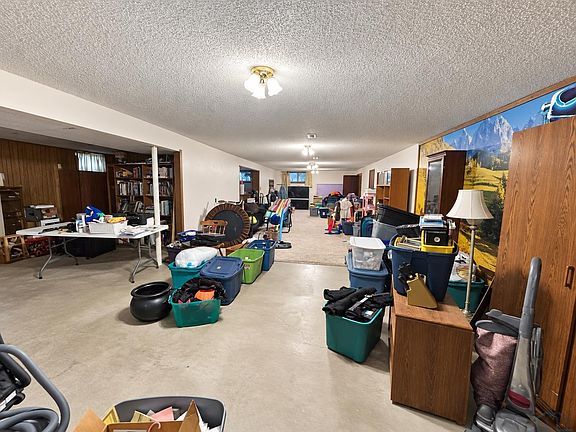 5th image of 3405 41st St