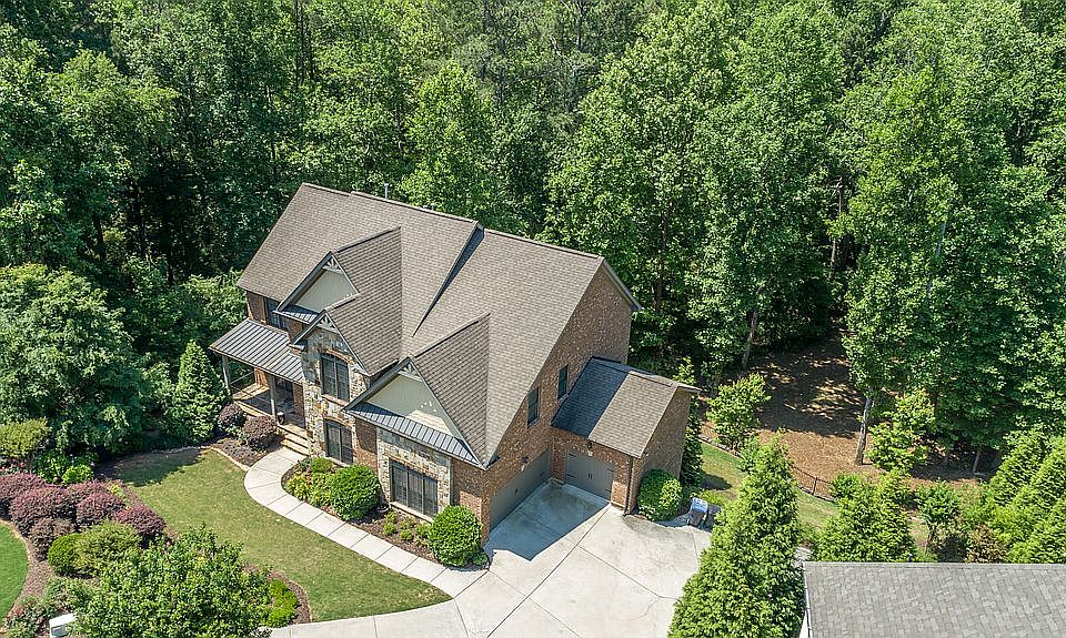 1st image of 2420 Timberland Creek Trl NE