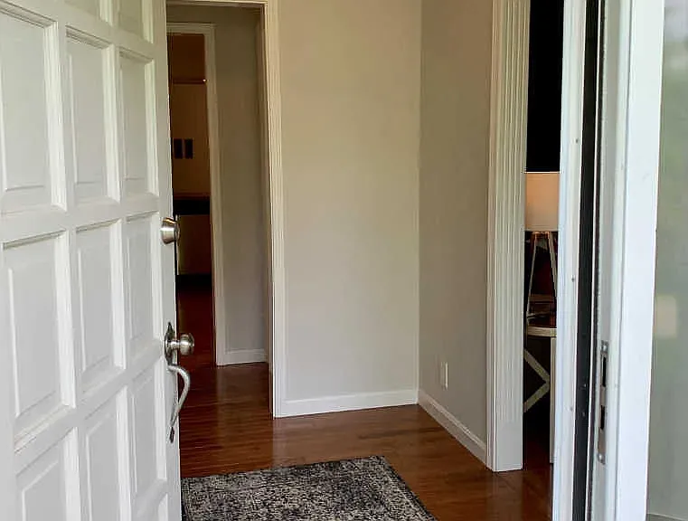 2104 Terriwood Ct — Photo 3