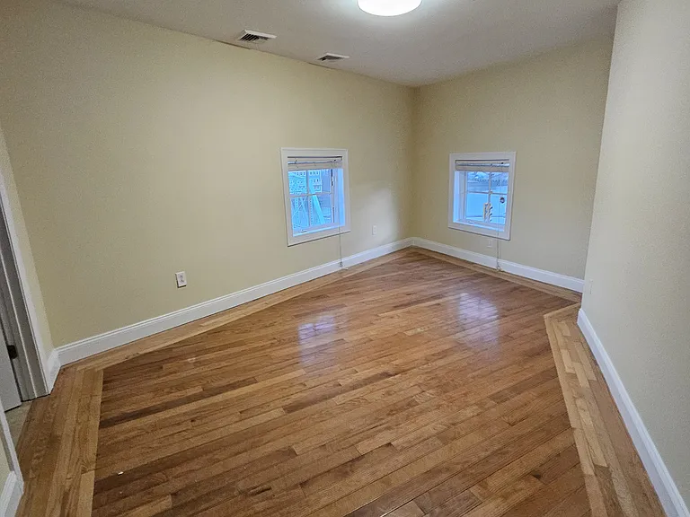 1 Grand Ave #5B — Photo 6