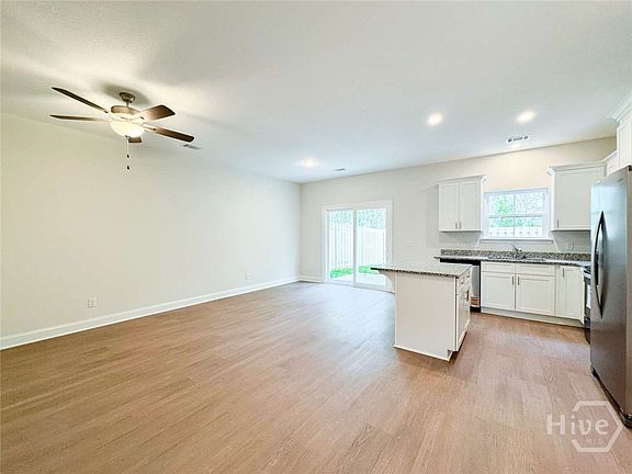 4th image of 111 Heirloom Road