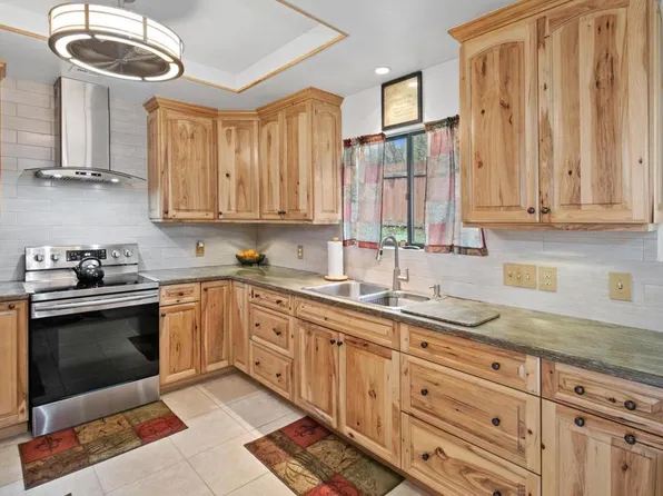 7743 Paseo Al Monte, Pine Valley, CA 91962