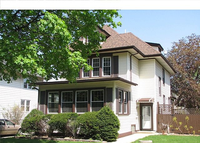 1st image of 4033 N Lawler Ave