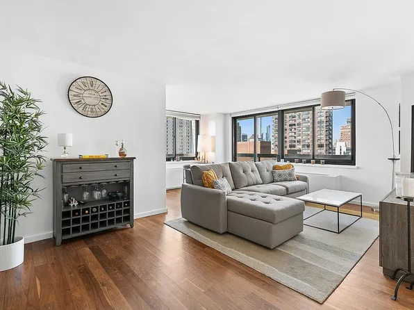 515 E 72nd St APT 23G, New York, NY 10021
