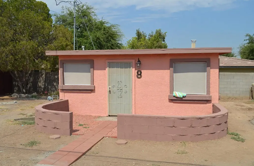 1 bed, 400 sqft, $950 — Photo 3
