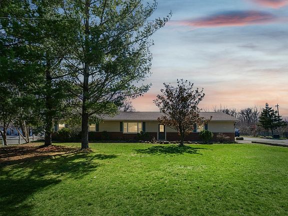 2nd image of 3207 E Airport Rd