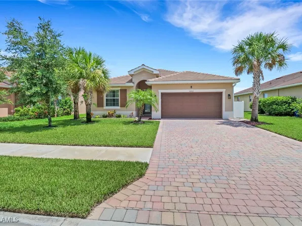 16052 Palmetto Prairie Dr, Alva, FL 33920