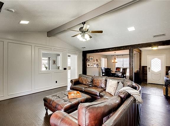 5th image of 2413 Bennington Ct
