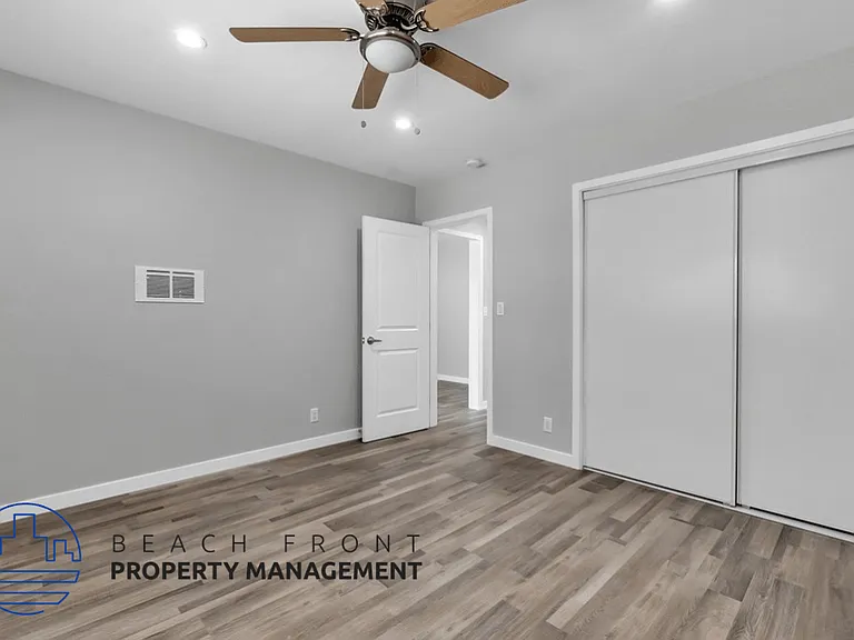 318 E Hazel St — Photo 8