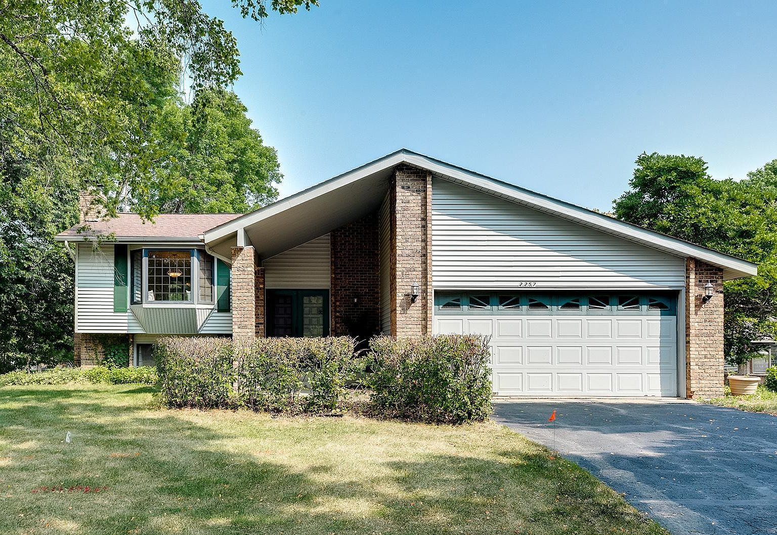 2257 Clark Ct, Eagan, MN 55122 Zillow