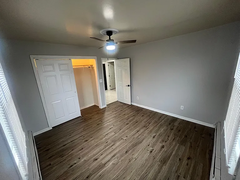 541 Admiral St #3 — Photo 16