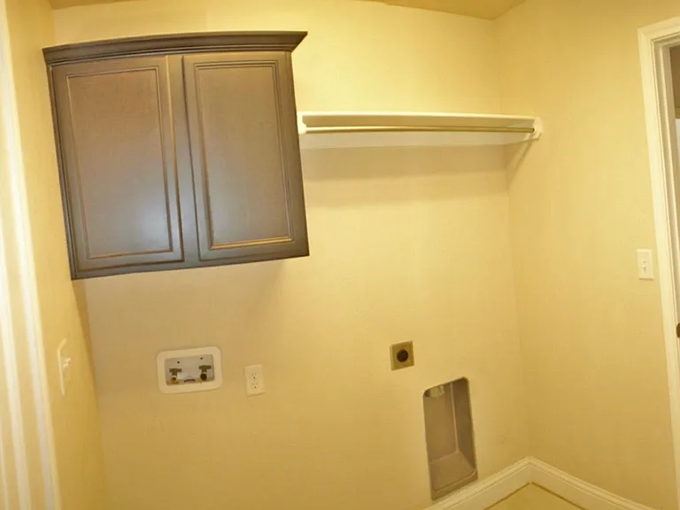 1109 Lizzard Ct — Photo 14