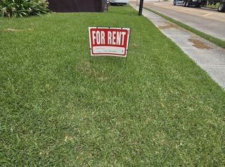 806 W Main St #1, Baytown, TX 77520