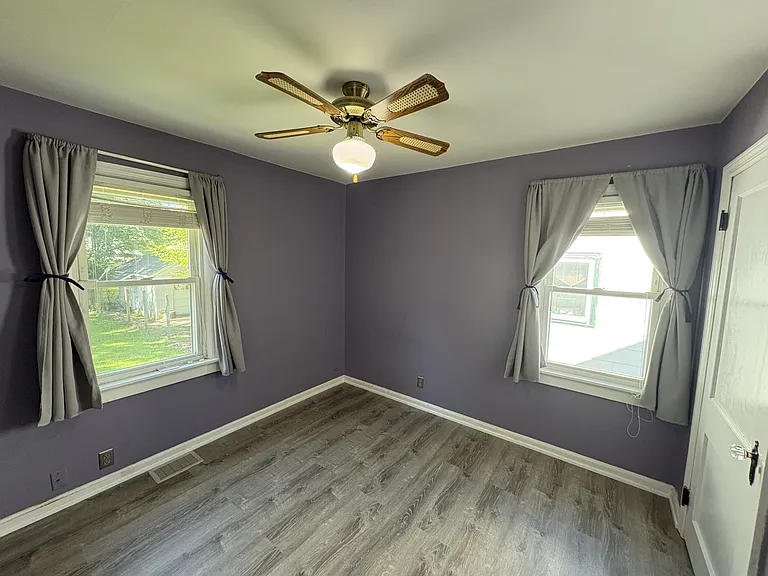 4309 Hegner Ave — Photo 9