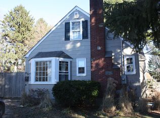 75 Monroe St, Northport, NY 11768