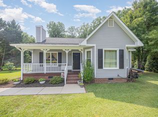 701 Creekside Dr, Clayton, NC 27520